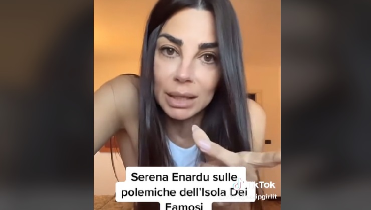 Serena Enardu polemiche Isola replica