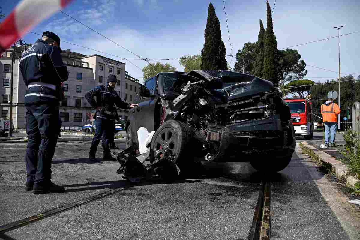 Il suv devastato