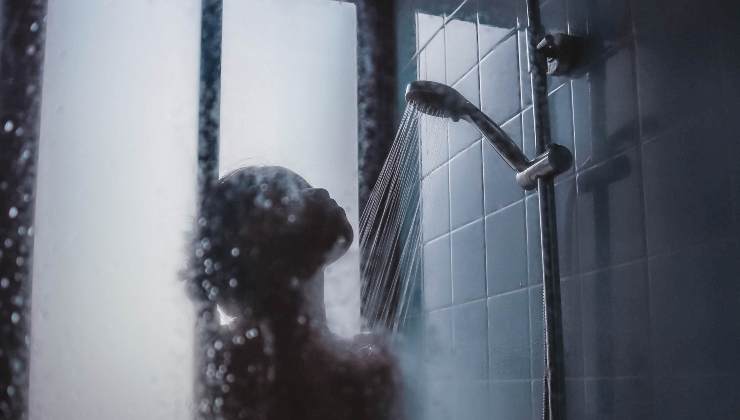 Non fare la doccia per più giorni può provocare gravi conseguenze