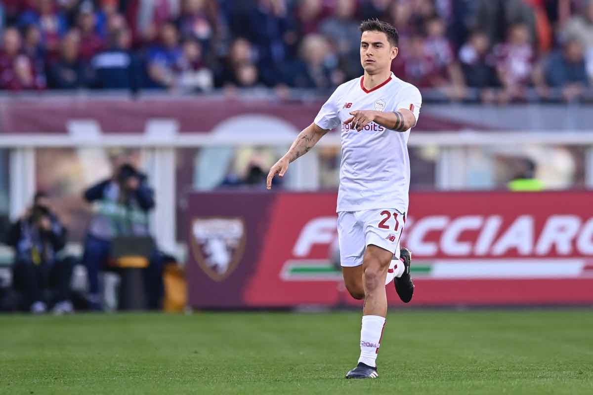 Paulo Dybala in campo 