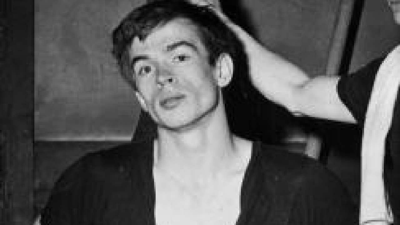 Rudolf Nureyev a Parigi nel 1961