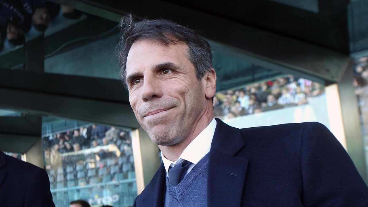 Primo piano sul volto di Gianfranco Zola