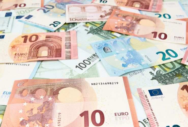 Multa per prelievi contanti