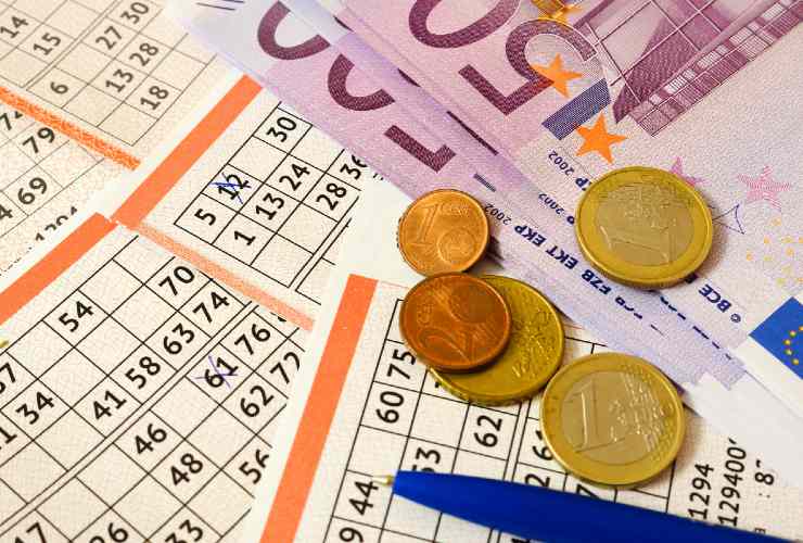 Ha vinto al lotto giocando gli stessi numeri per 10 anni