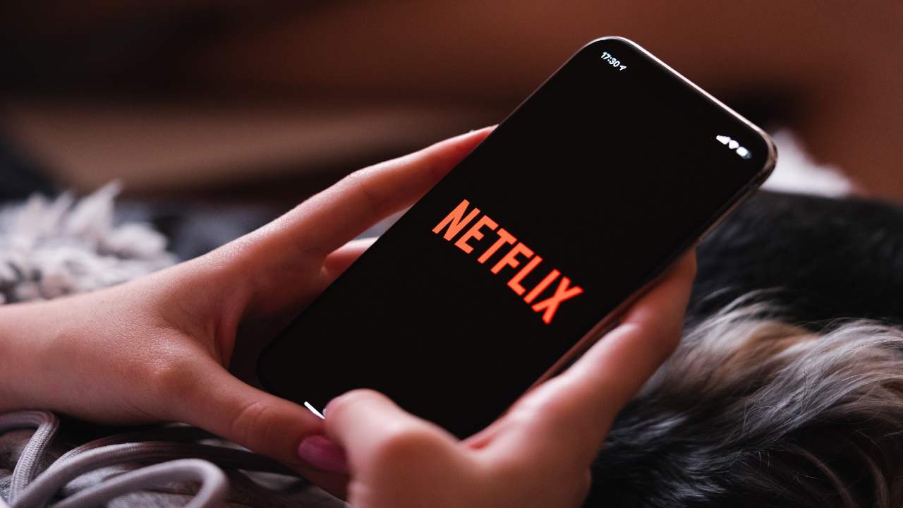 Logo Netflix su un cellulare