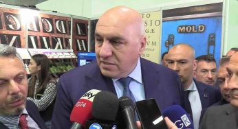 Ucraina, Crosetto: “Guerra non conosce pause”