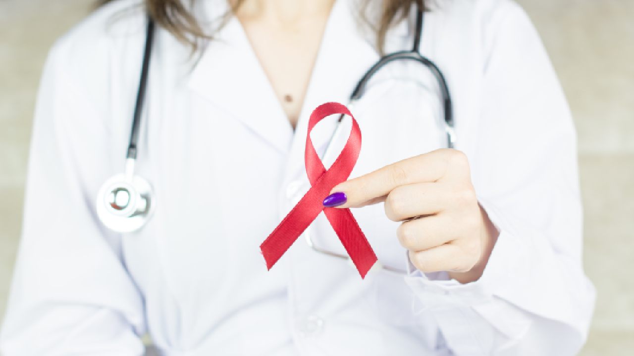 Fiocco rosso per l'HIV