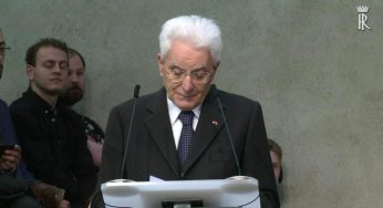 Premio Paolo VI, Mattarella: “Devolvere per danni alluvione”