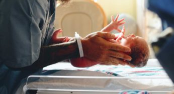 Regno Unito: nato un bambino con il Dna di tre persone