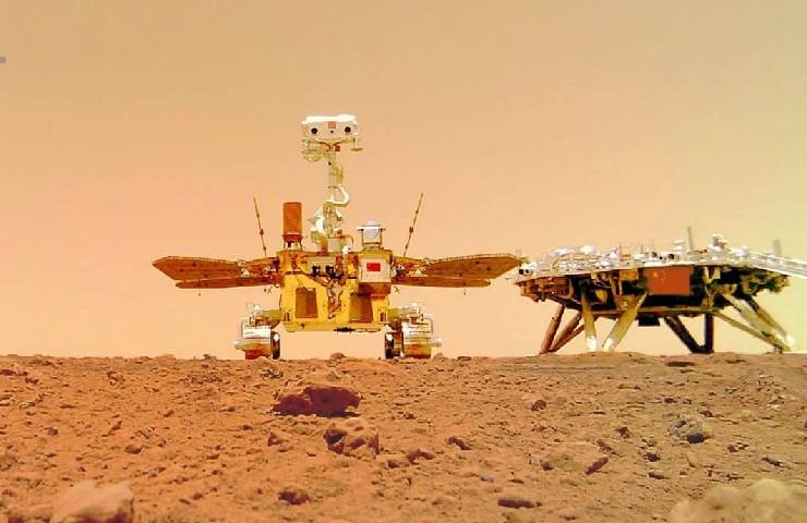 Il rover Zhurong su Marte