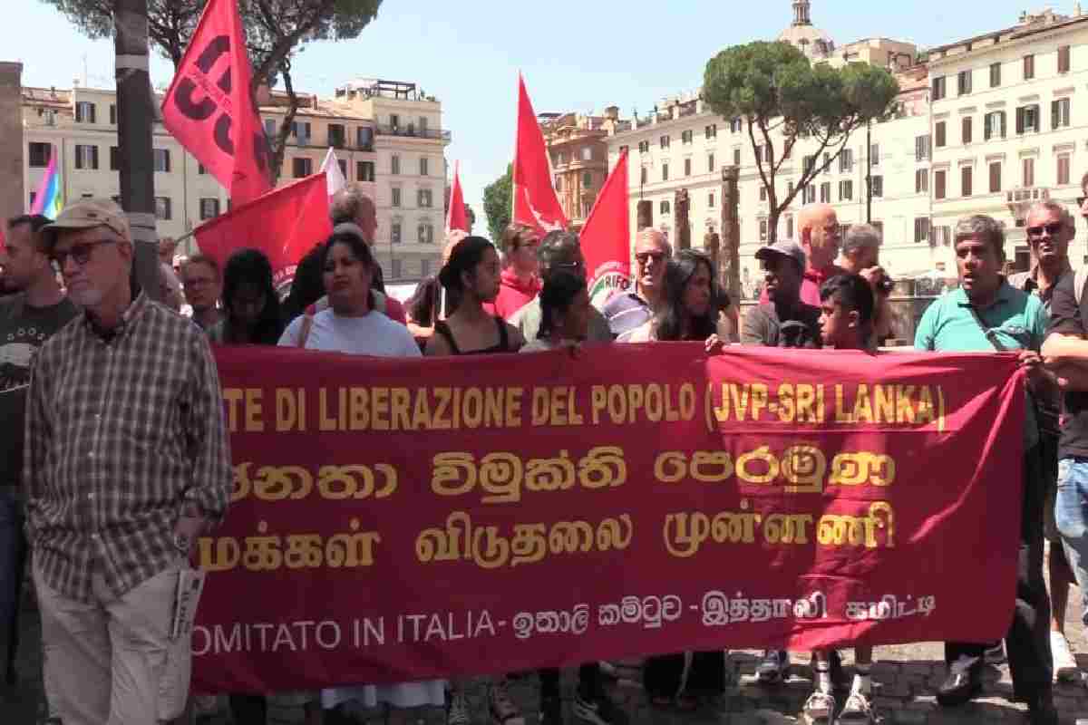 La manifestazione per la pace del 2 giugno