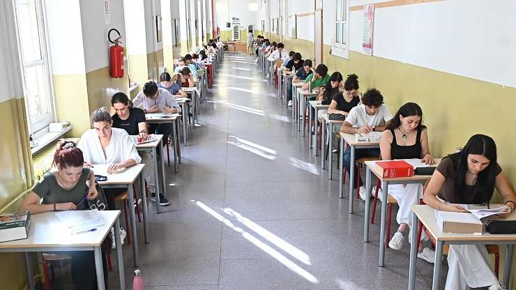 Studenti alle prese con la Maturità