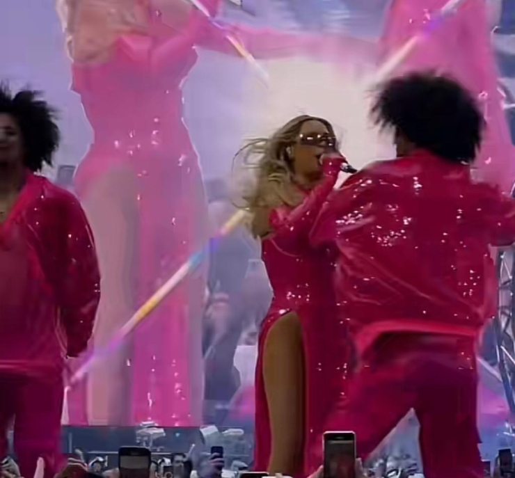 Beyoncé salvata all'ultimo secondo