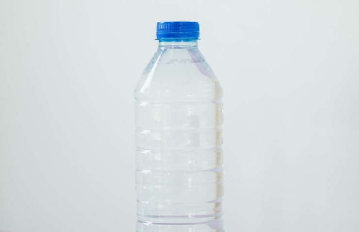 Bottiglia di plastica