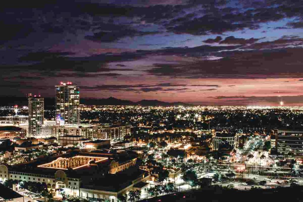 Città illuminata negli Stati Uniti