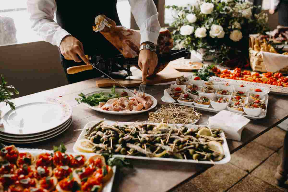 Cibo al ristorante per italiani