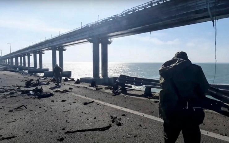 I danni al ponte di Kerch
