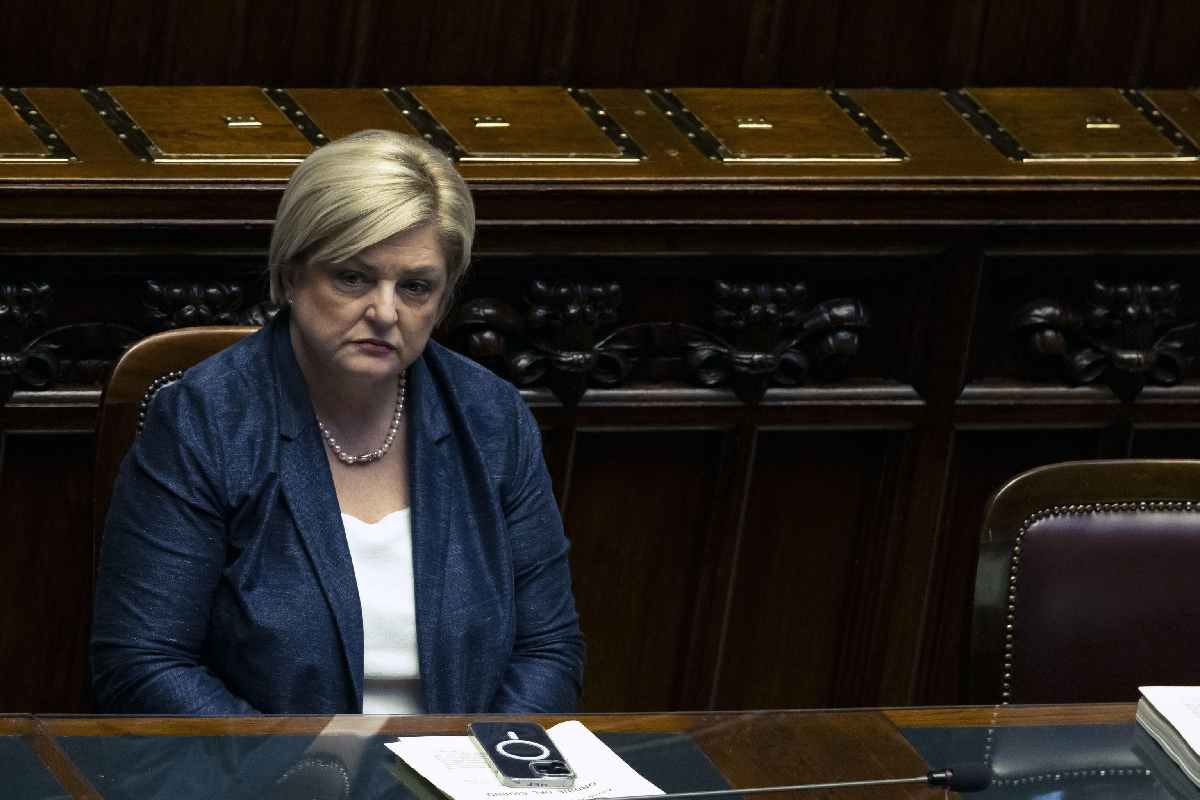 La ministra Calderone