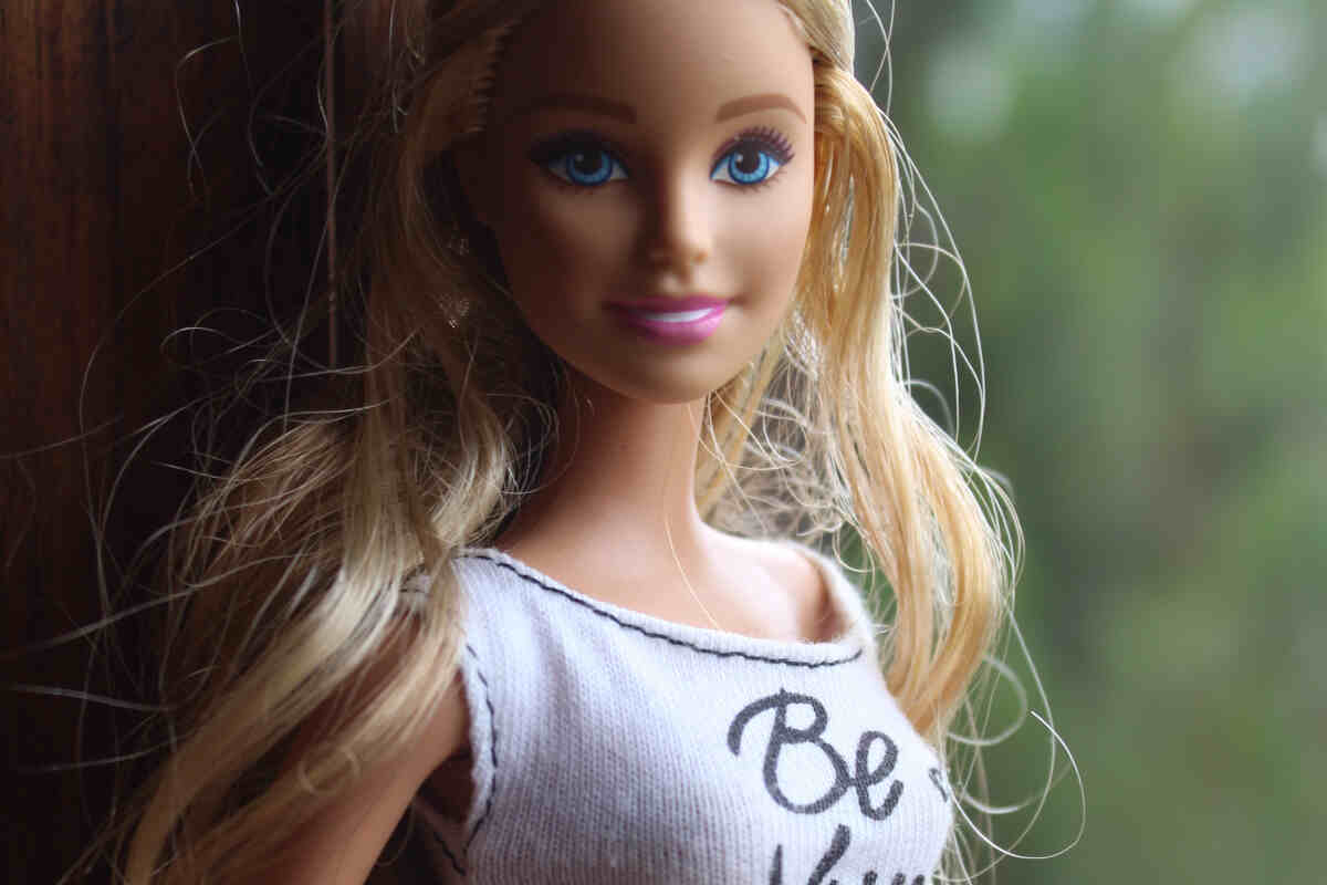 Una bambola Barbie: la Russia le vuole vietare