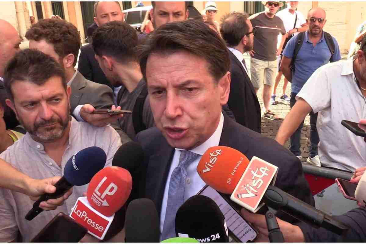 Giuseppe Conte parla del concorso esterno in associazione mafiosa