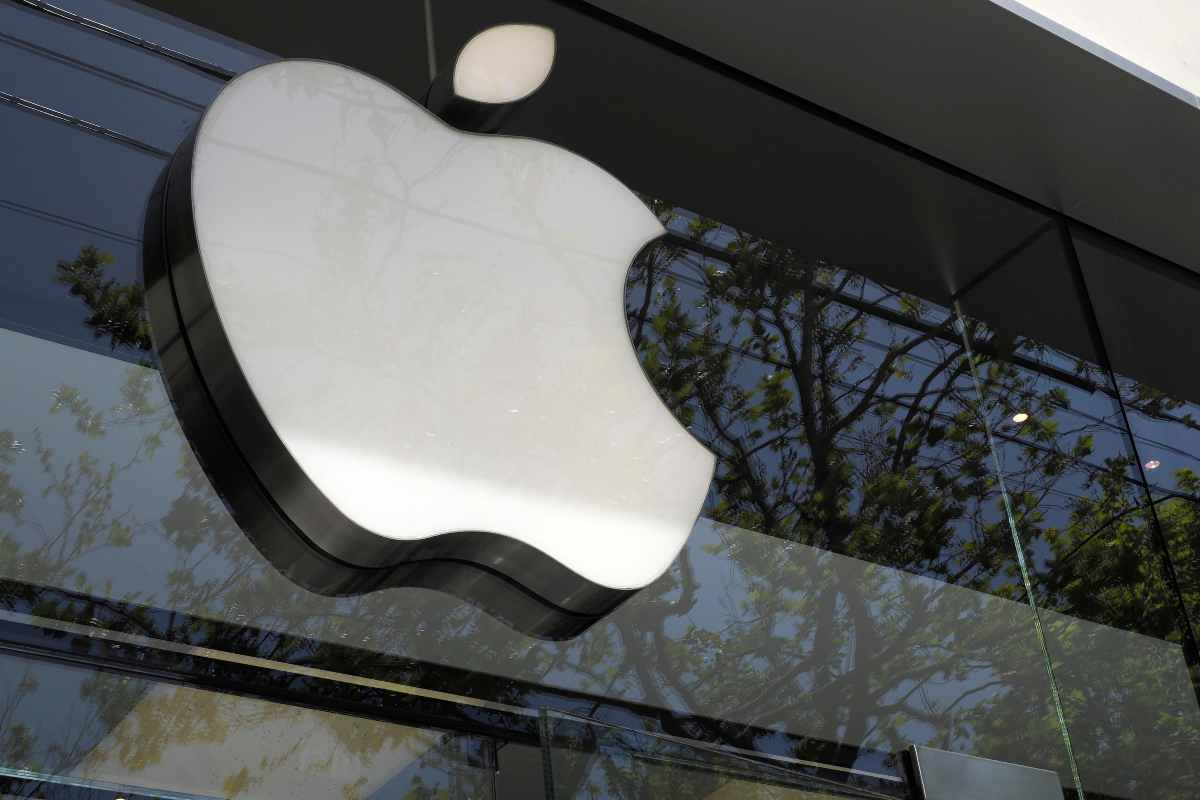 Caviar lancia l'iphone 14 pro max più costoso al mondo