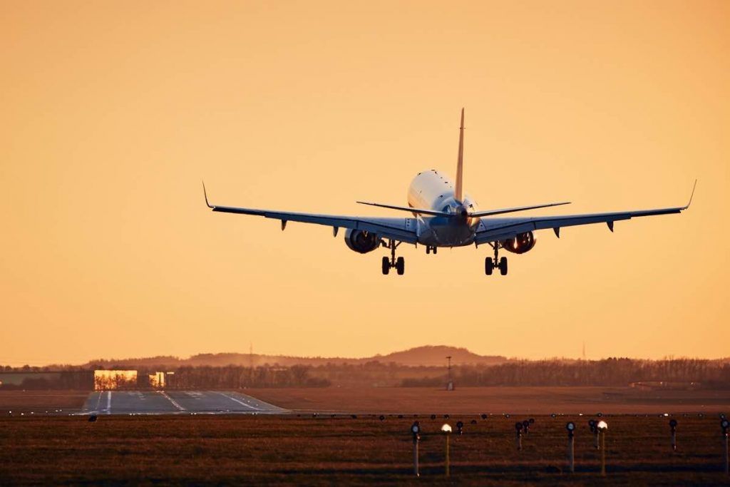 Viaggi in aereo: i più costosi di agosto