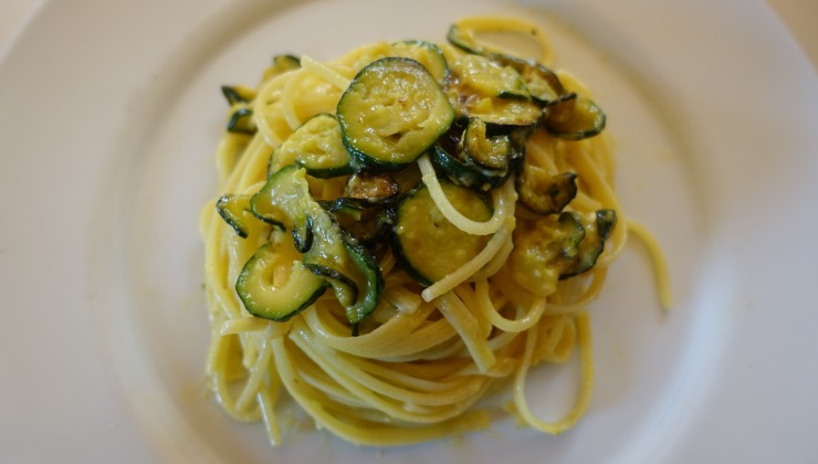 Carbonara con zucchine: la ricetta