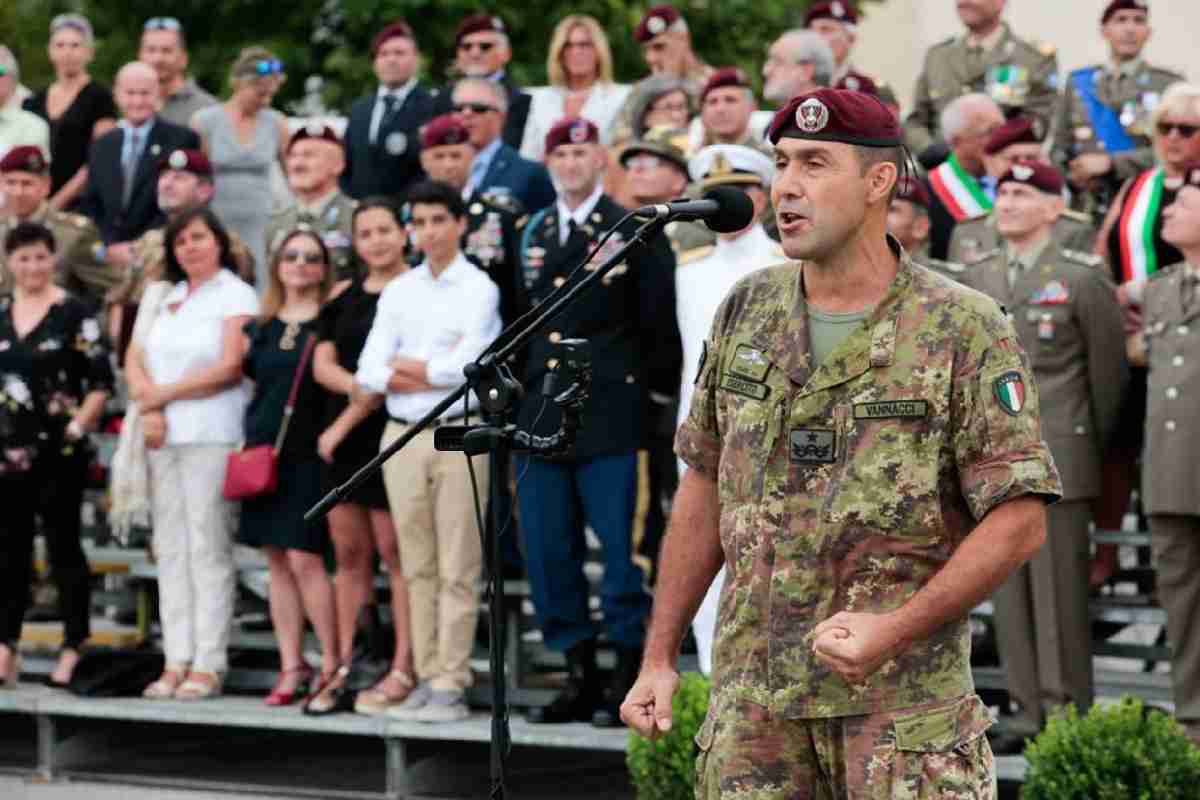 Il generale dell'esercito Roberto Vannacci, autore del libro "Il mondo al contrario"