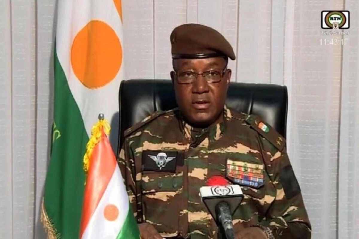 Il generale Tchiani, a capo del golpe in Niger