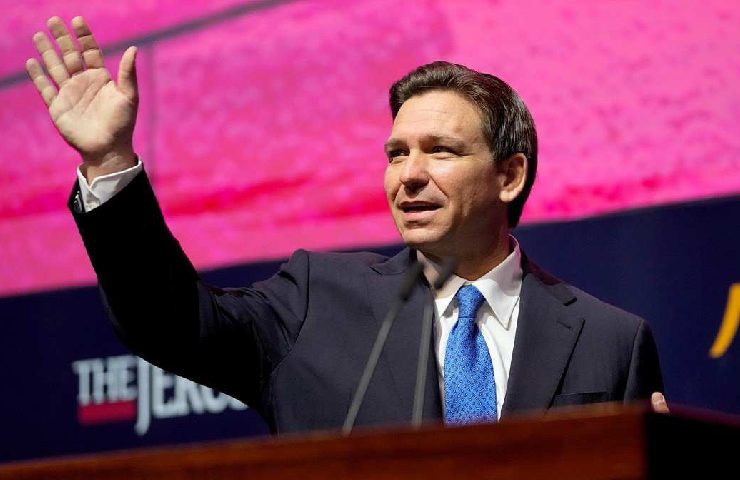 Il governatore della Florida Ron DeSantis, candidato alle primarie repubblicane