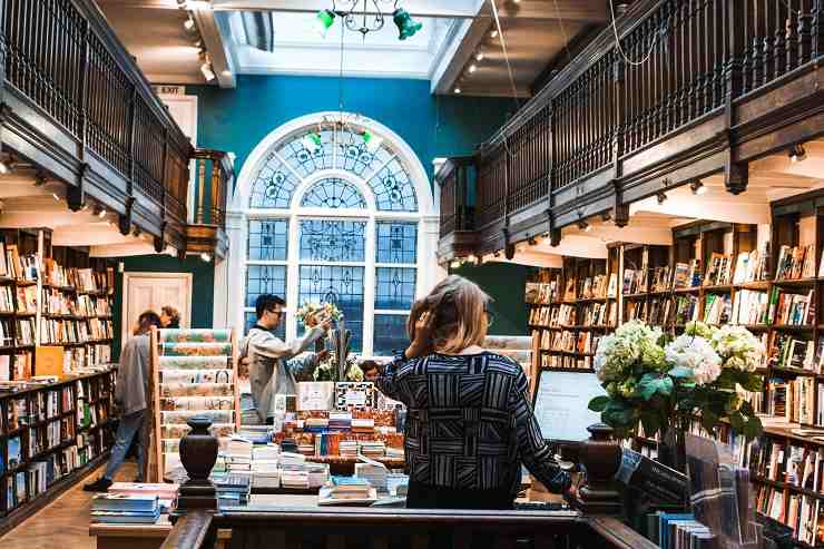 Una libreria indipendente può rifiutarsi di vendere un libro? Gli episodi che hanno fatto discutere 