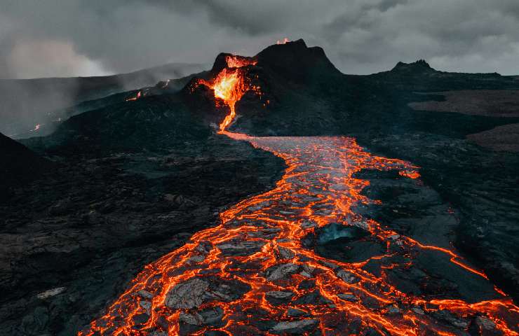 Eruzione vulcano