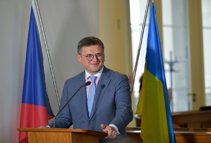 Il ministro degli Esteri ucraino Dmytro Kuleba