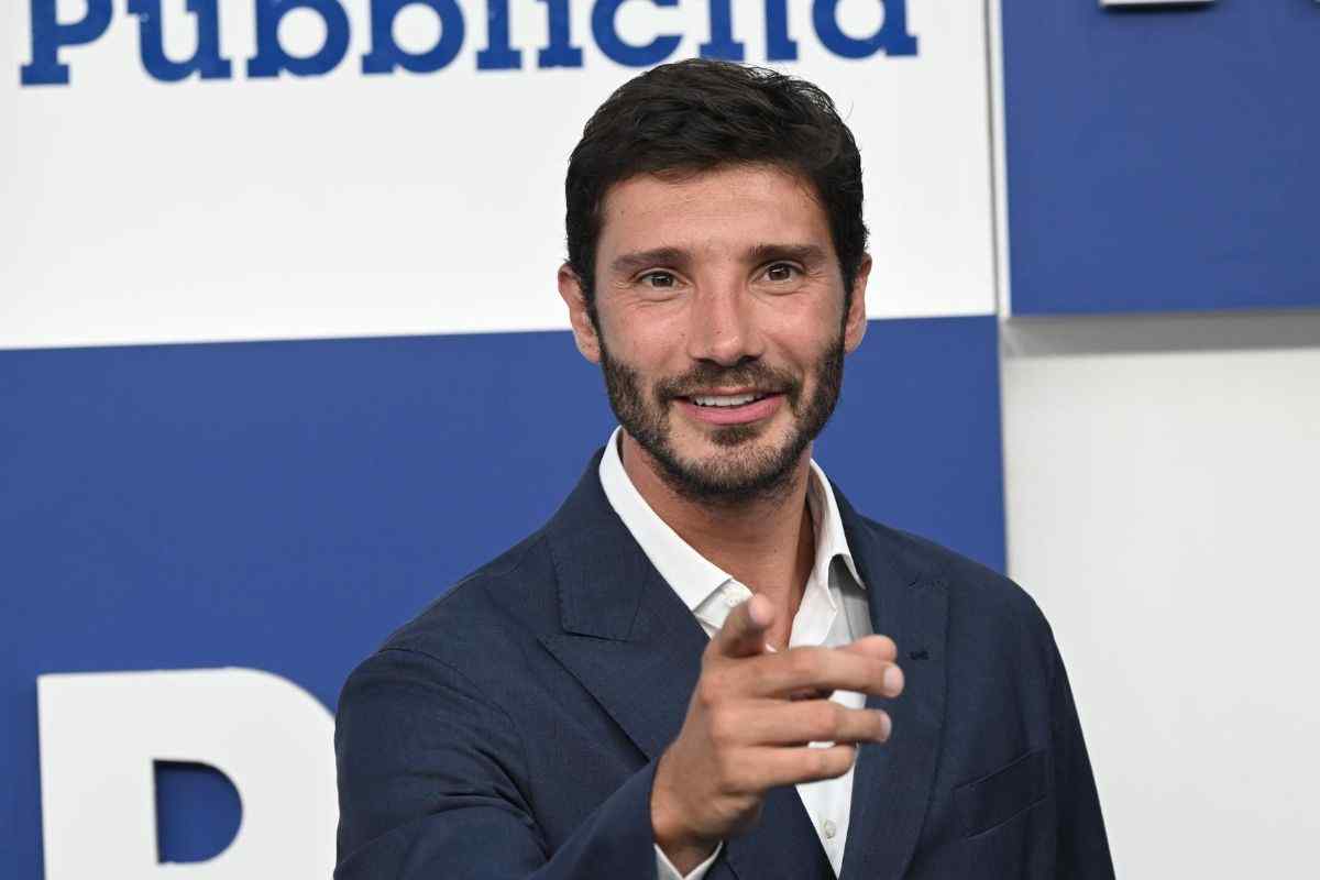 Stefano De Martino Belve