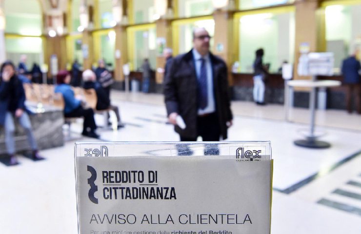 stop al reddito di cittadinanza