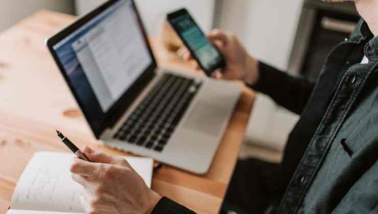 whatsapp introduce la possibilità di condividere lo schermo durante le chiamate