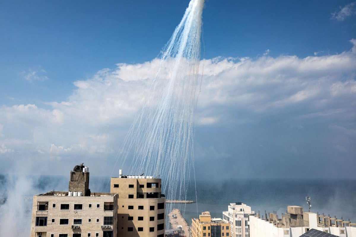 Bombe al fosforo su Gaza City