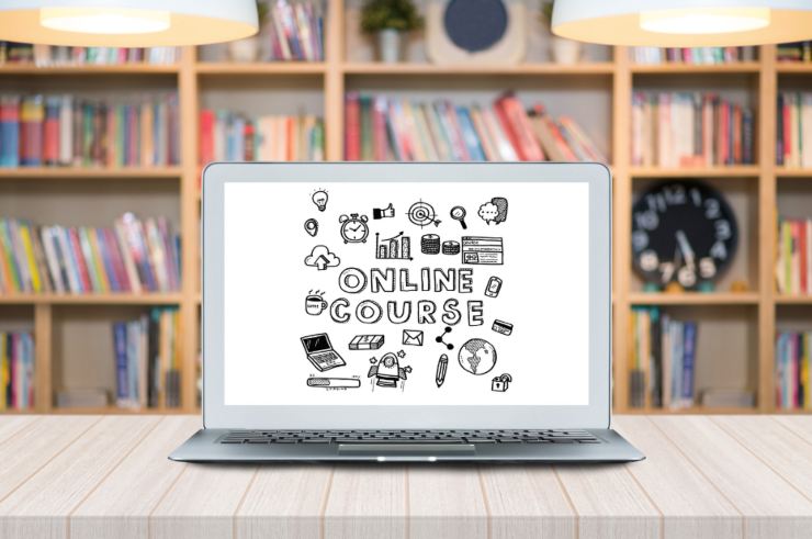 anche su udemy esistono corsi gratuiti