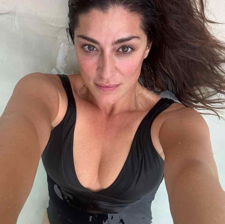 costume elisa isoardi