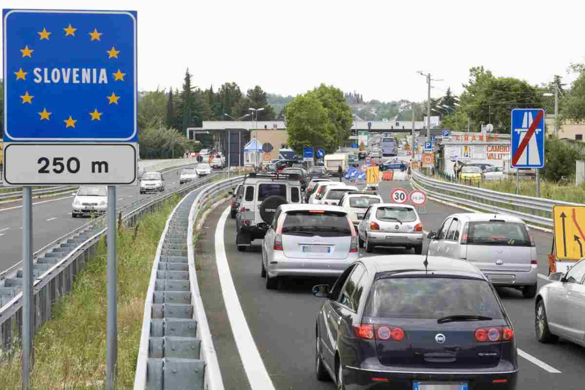 Tornano i controlli alla frontiera fra Italia e Slovenia