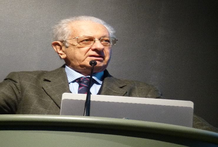 Addio a Luigi Berlinguer, ex ministro dell