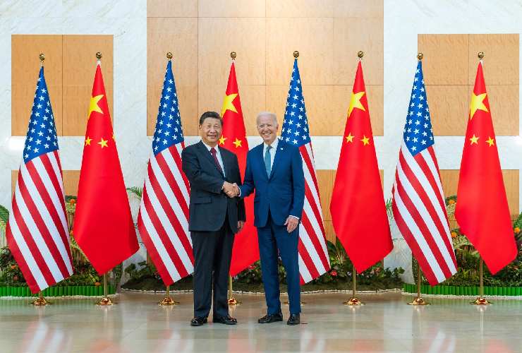 Il presidente cinese Xi Jinping e l'omologo Usa Joe Biden