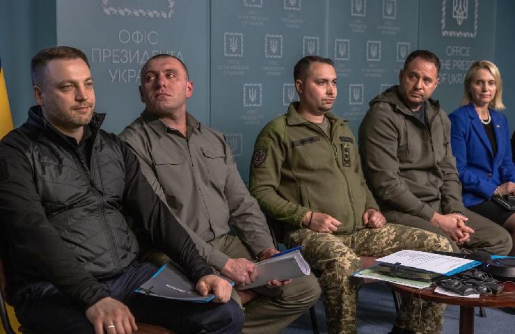 Kyrylo Budanov, l'uomo senza sorriso che combatte in prima linea per l'Ucraina