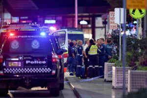 Poliziotti e soccorritori a Sydney