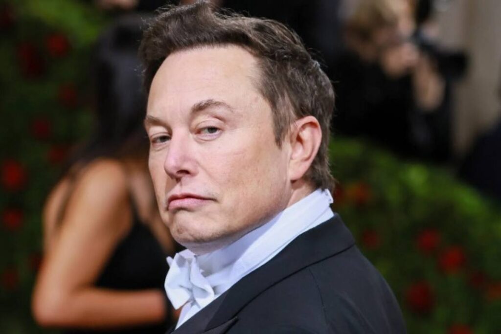 elon musk attacco intelligenza artificiale