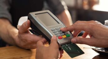 Pagamenti: gli Italiani non amano carte e bonifici, perché si continua a preferire il contante