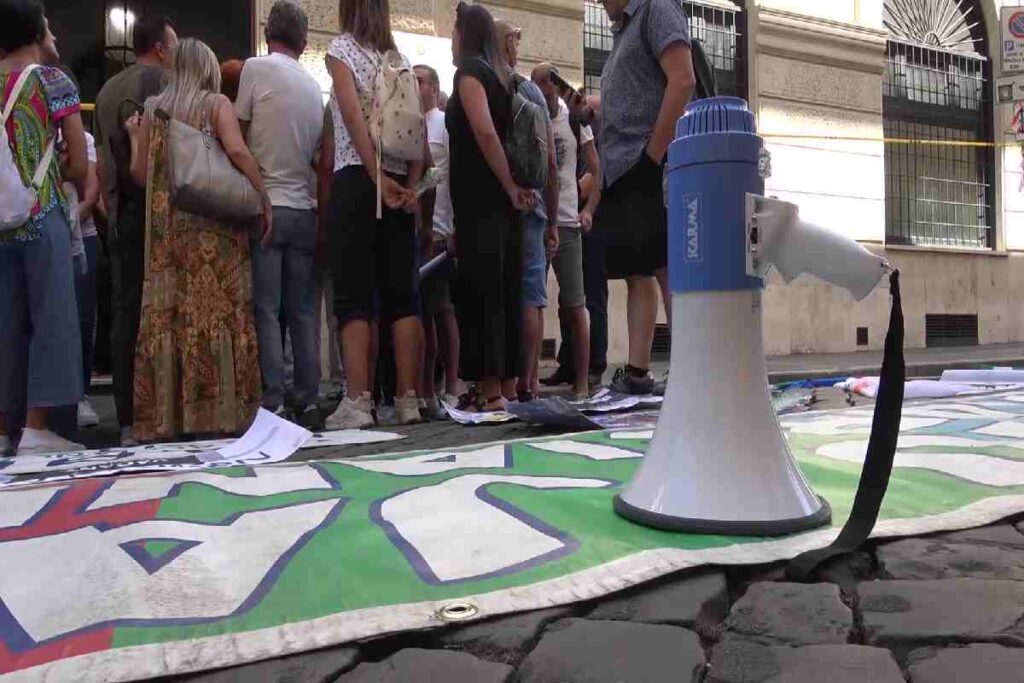 La protesta dei lavoratori della Jabil