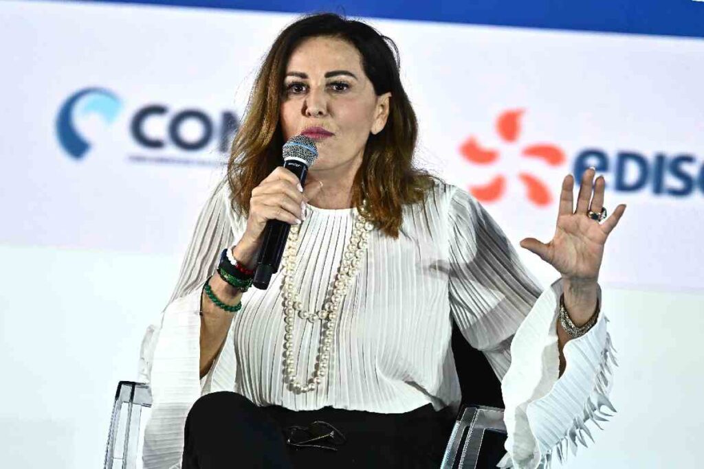 La Camera respinge la sfiducia a Santanchè: "Affronterò il processo"