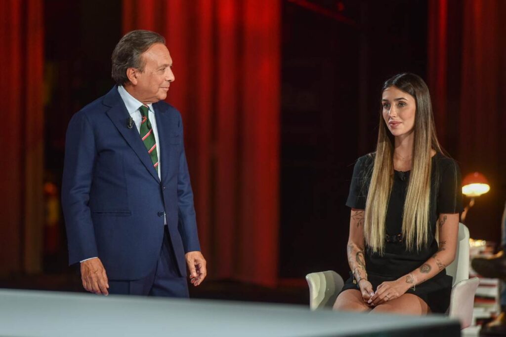Michelle Comi si è sottoposta alla vaginoplastica - Nella foto: Piero Chiambretti e Michelle Comi